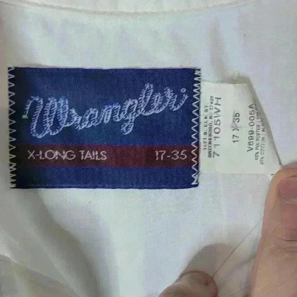 Wrangler Men's XL tail size 17x35 pearl buttons. - Picture 3 of 5